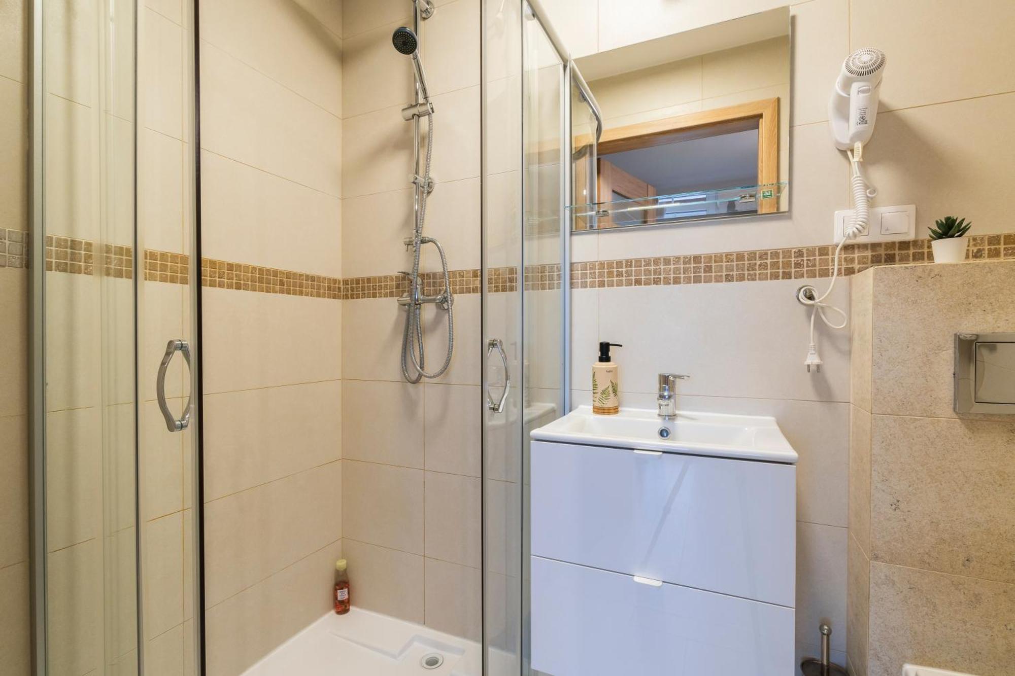 Jaskolka - Pokoje I Apartament Przy Plazy Olštýn Exteriér fotografie