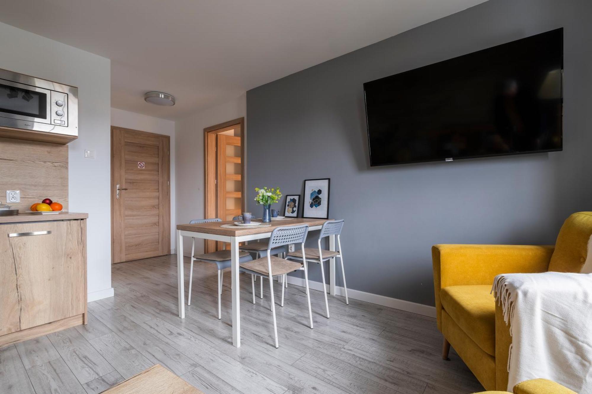 Jaskolka - Pokoje I Apartament Przy Plazy Olštýn Exteriér fotografie