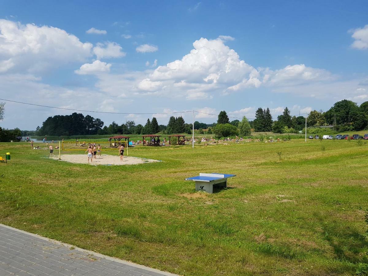 Jaskolka - Pokoje I Apartament Przy Plazy Olštýn Exteriér fotografie